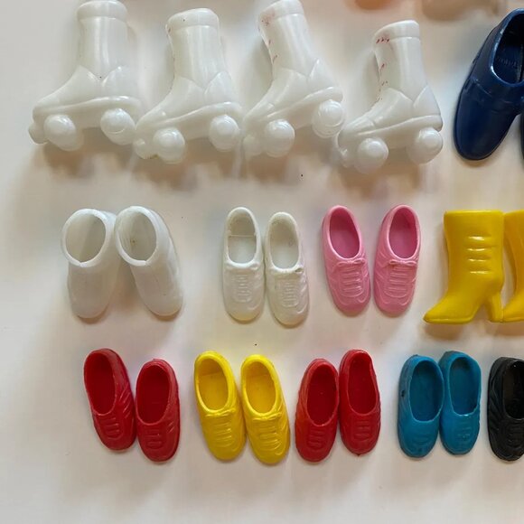Vintage Barbie Doll Shoes High Heels Lot 27 Pairs - Picture 2 of 5